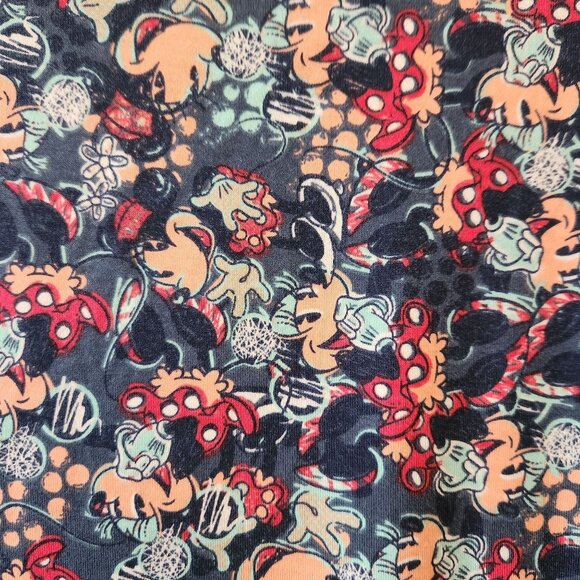 Lularoe Disney Mickey Minnie IRMA Top Size Small NWT - Picture 2 of 8